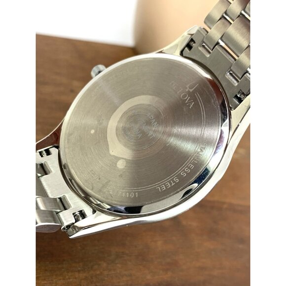 Bulova Men’s Watch 96B261 Silver Stainless Steel Gray Dial Roman Numerals 40mm - Picture 7 of 14